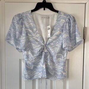 NWT Abercrombie & Fitch Light Blue Swirl Blouse